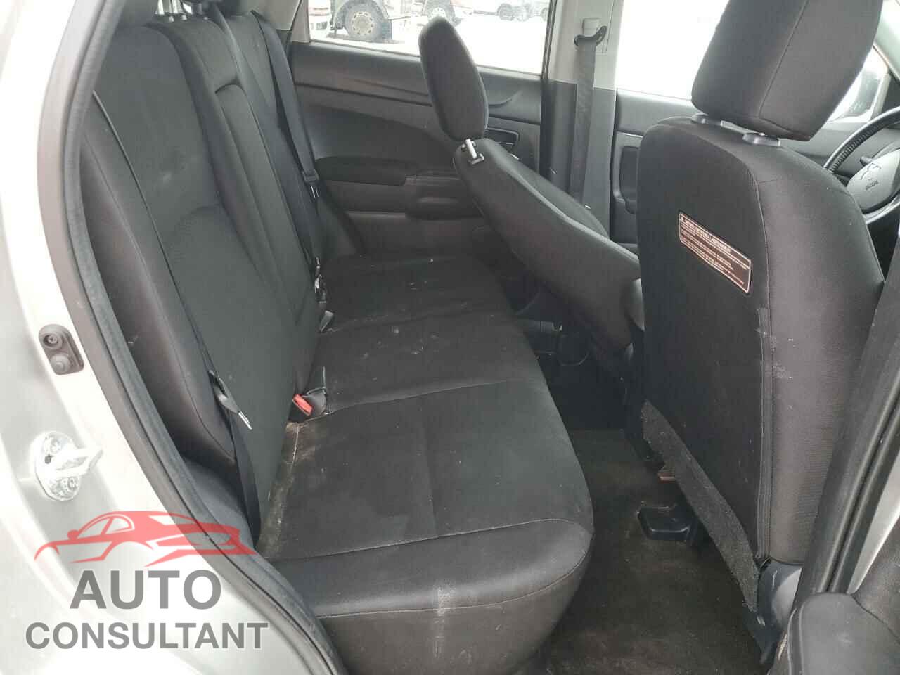 MITSUBISHI OUTLANDER 2014 - 4A4AP3AU0EE030119