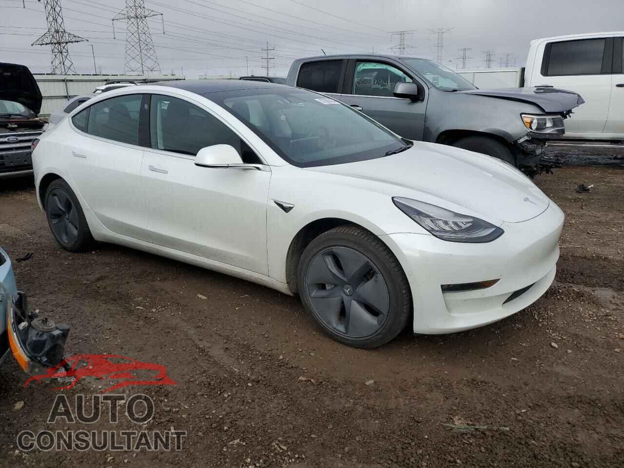 TESLA MODEL 3 2019 - 5YJ3E1EB0KF388317