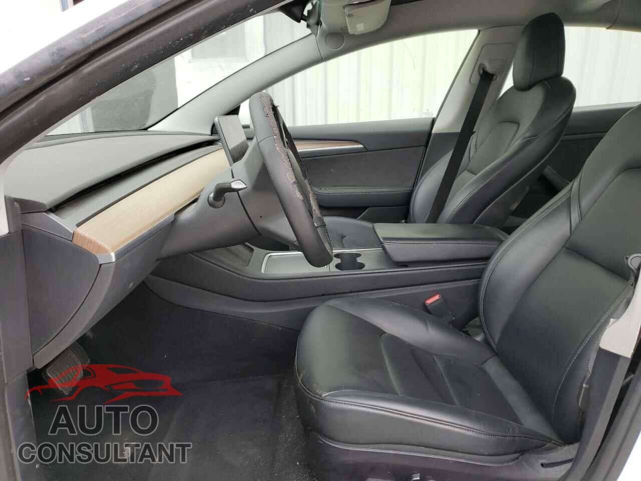 TESLA MODEL 3 2022 - 5YJ3E1EA0NF186833