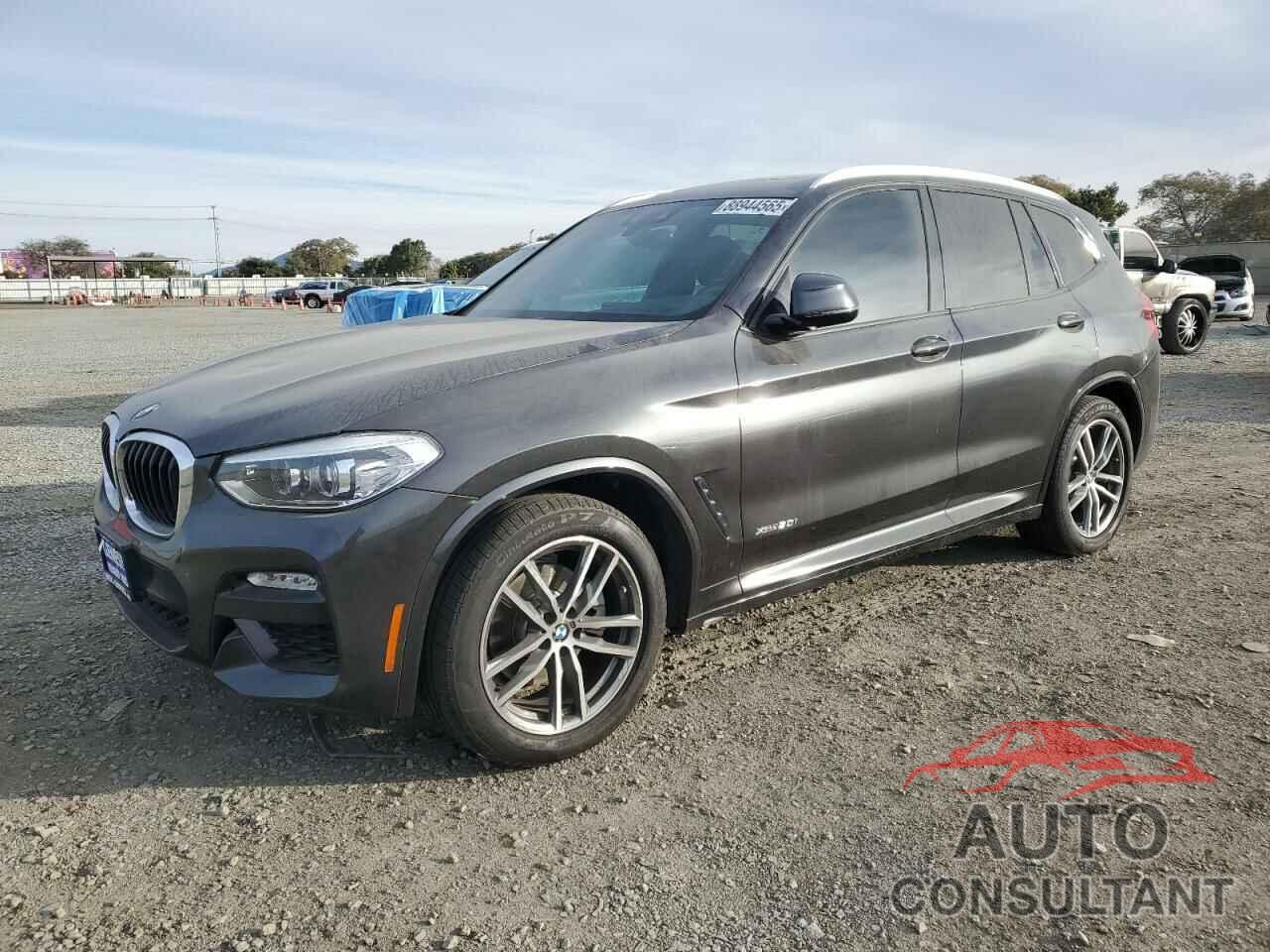 BMW X3 2018 - 5UXTR9C54JLC79033
