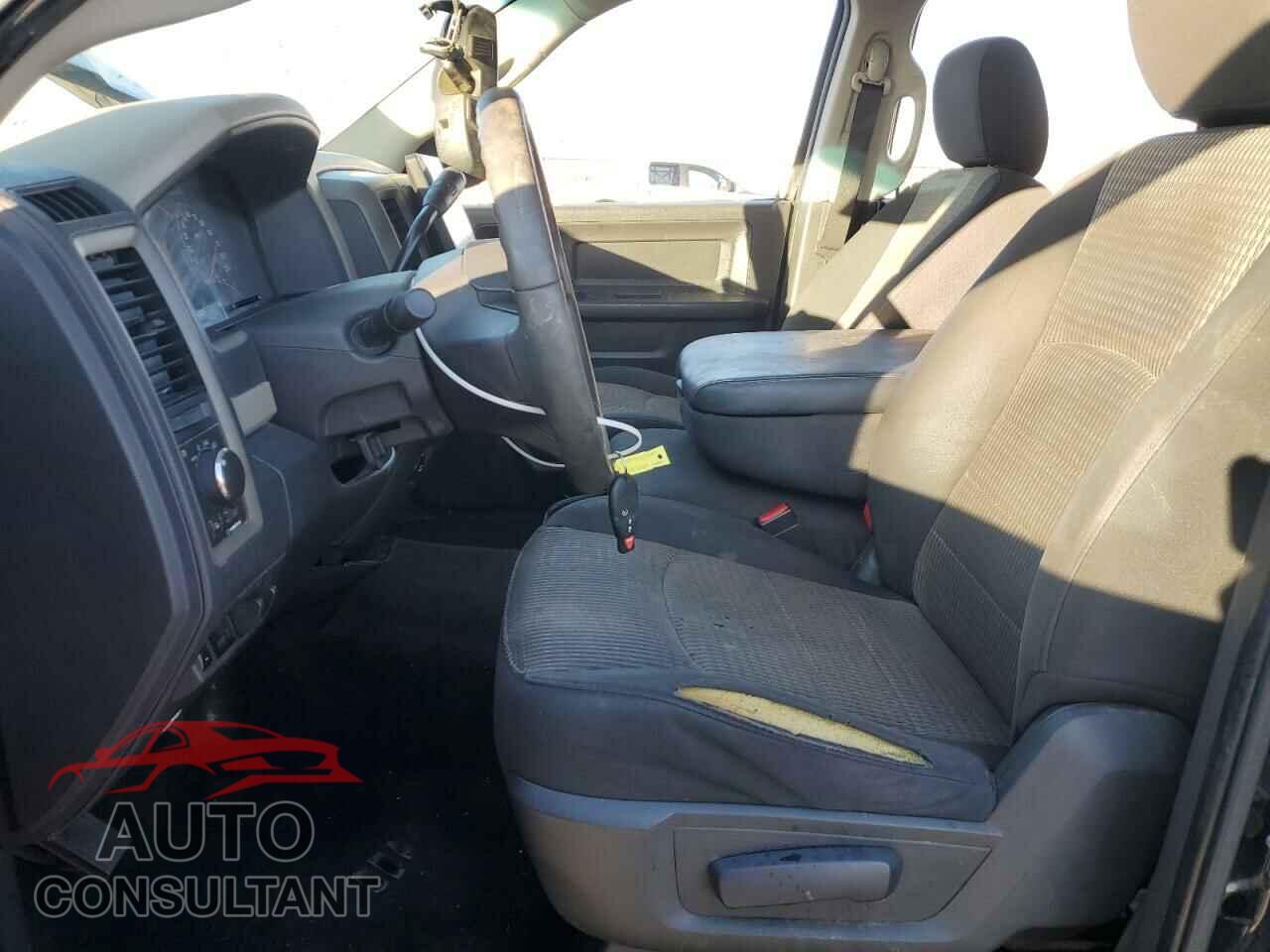 DODGE RAM 1500 2012 - 1C6RD7KT7CS111110