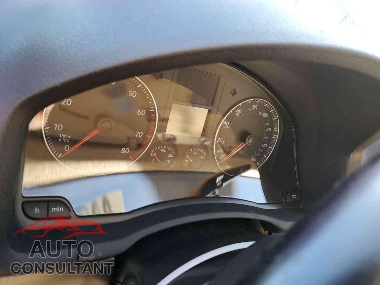 VOLKSWAGEN JETTA 2009 - 3VWRM71K29M122872