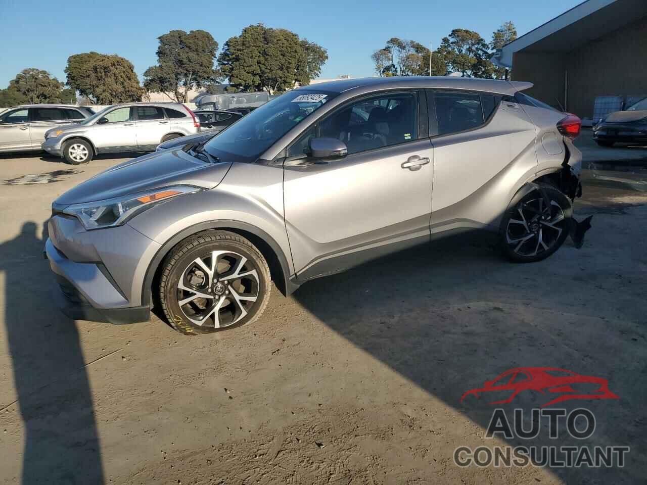 TOYOTA C-HR 2018 - NMTKHMBX4JR024530