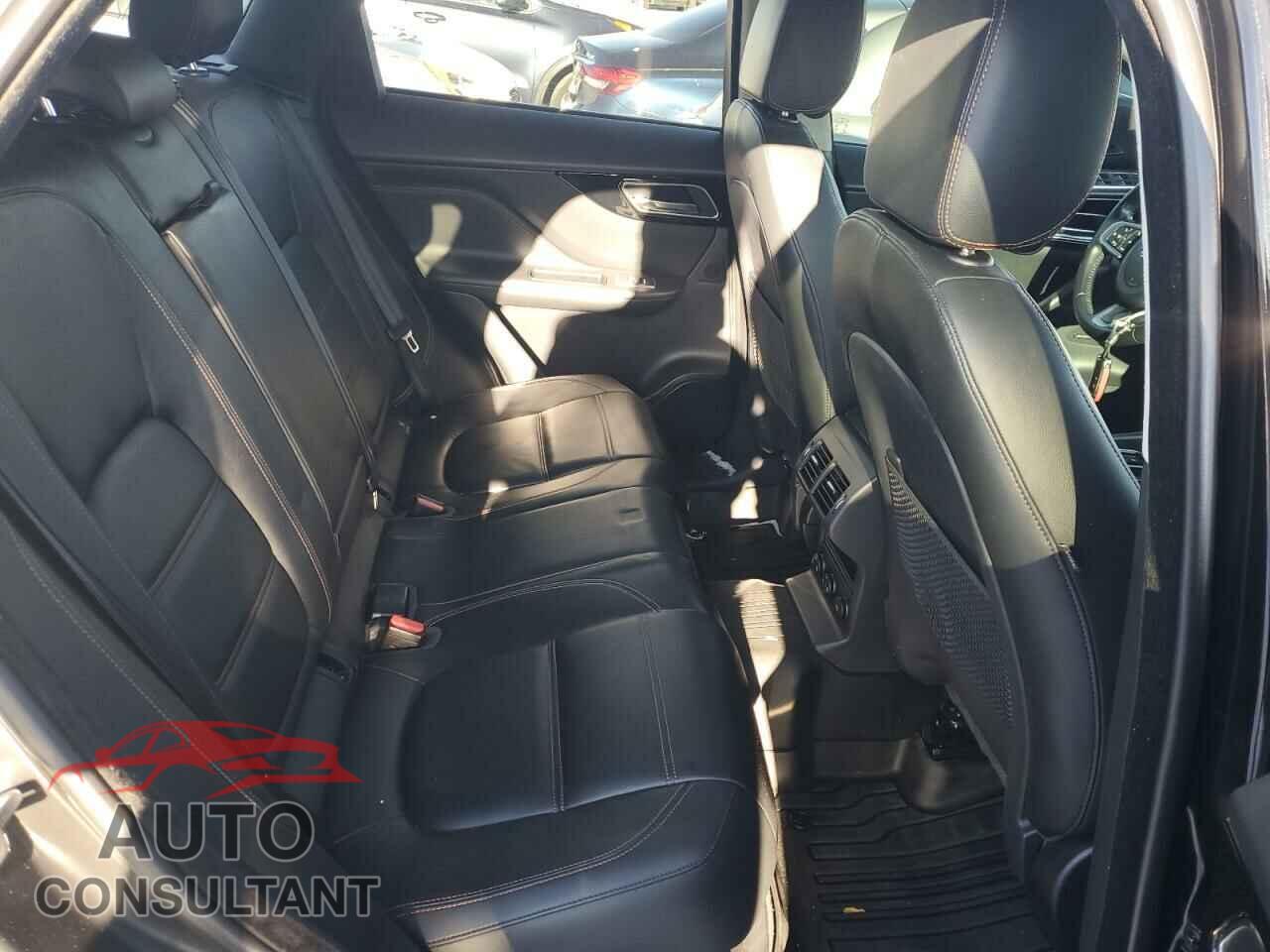 JAGUAR F-PACE 2020 - SADCK2GX0LA639228