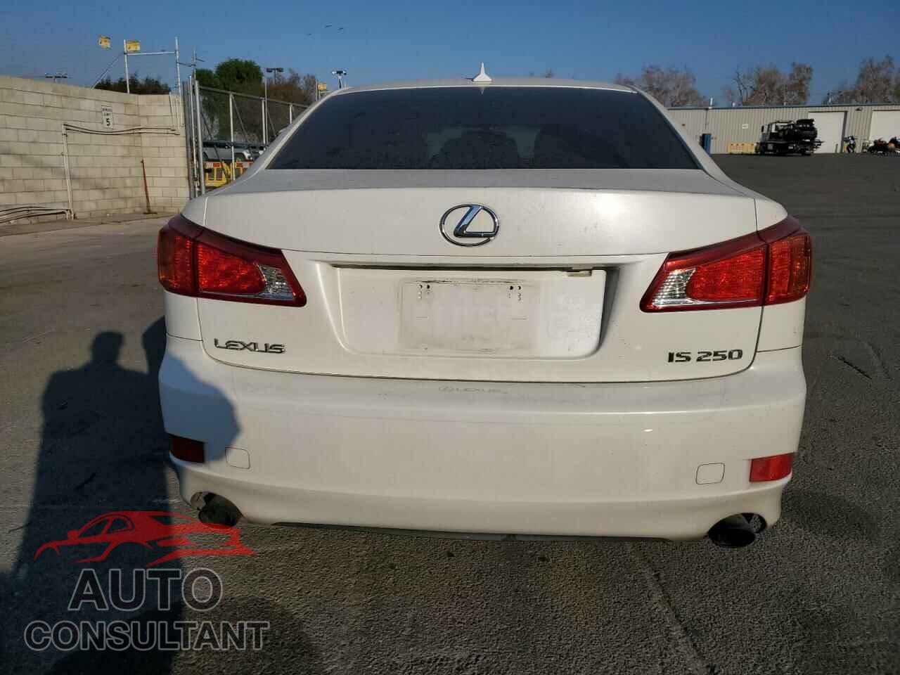 LEXUS IS 2009 - JTHBK262595101718