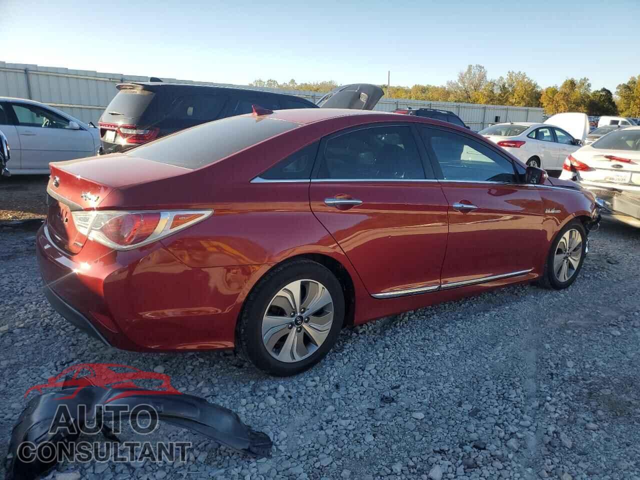 HYUNDAI SONATA 2013 - KMHEC4A45DA083667