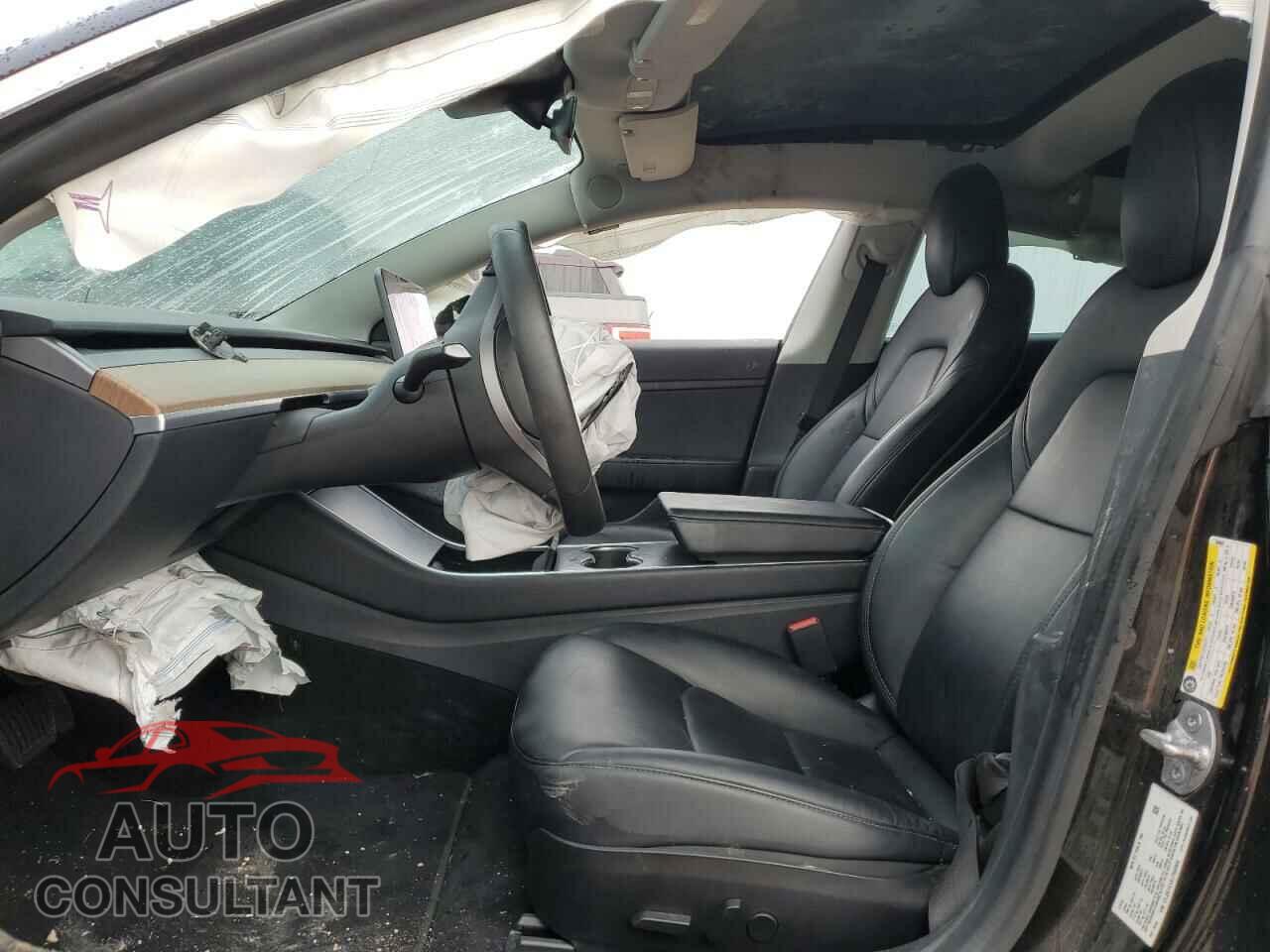 TESLA MODEL 3 2020 - 5YJ3E1EAXLF660882