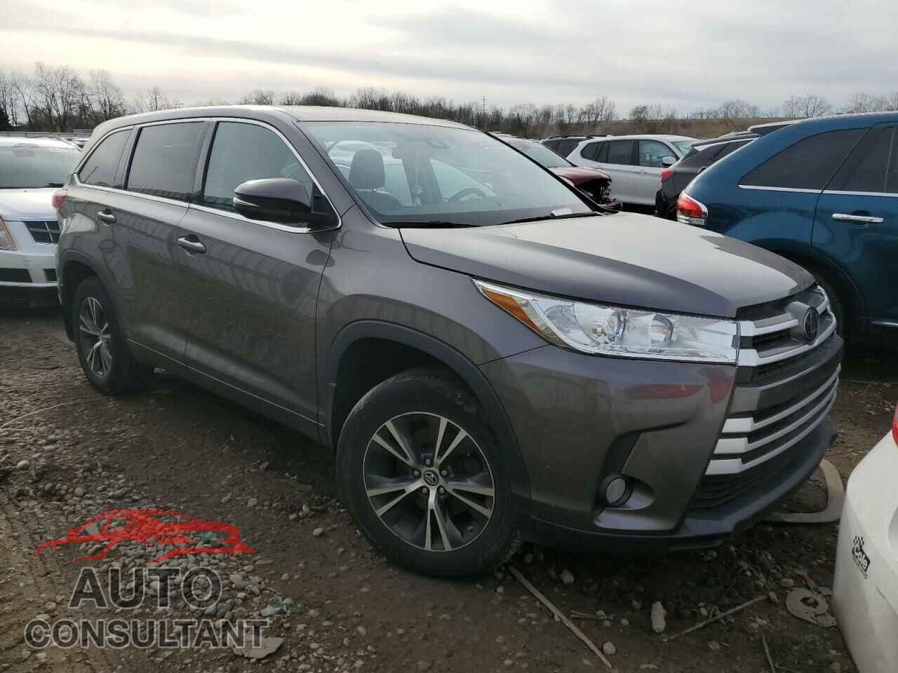 TOYOTA HIGHLANDER 2017 - 5TDBZRFH0HS405283