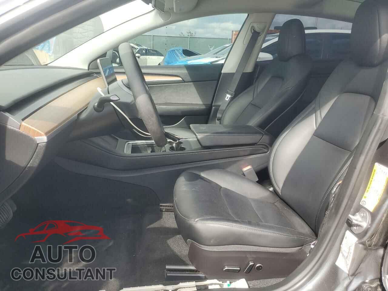 TESLA MODEL 3 2023 - 5YJ3E1EA1PF613908