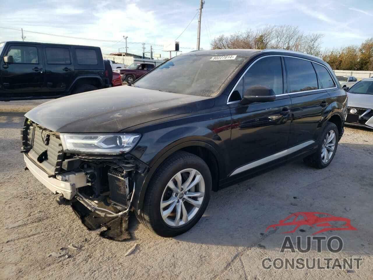 AUDI Q7 2018 - WA1LAAF71JD023876