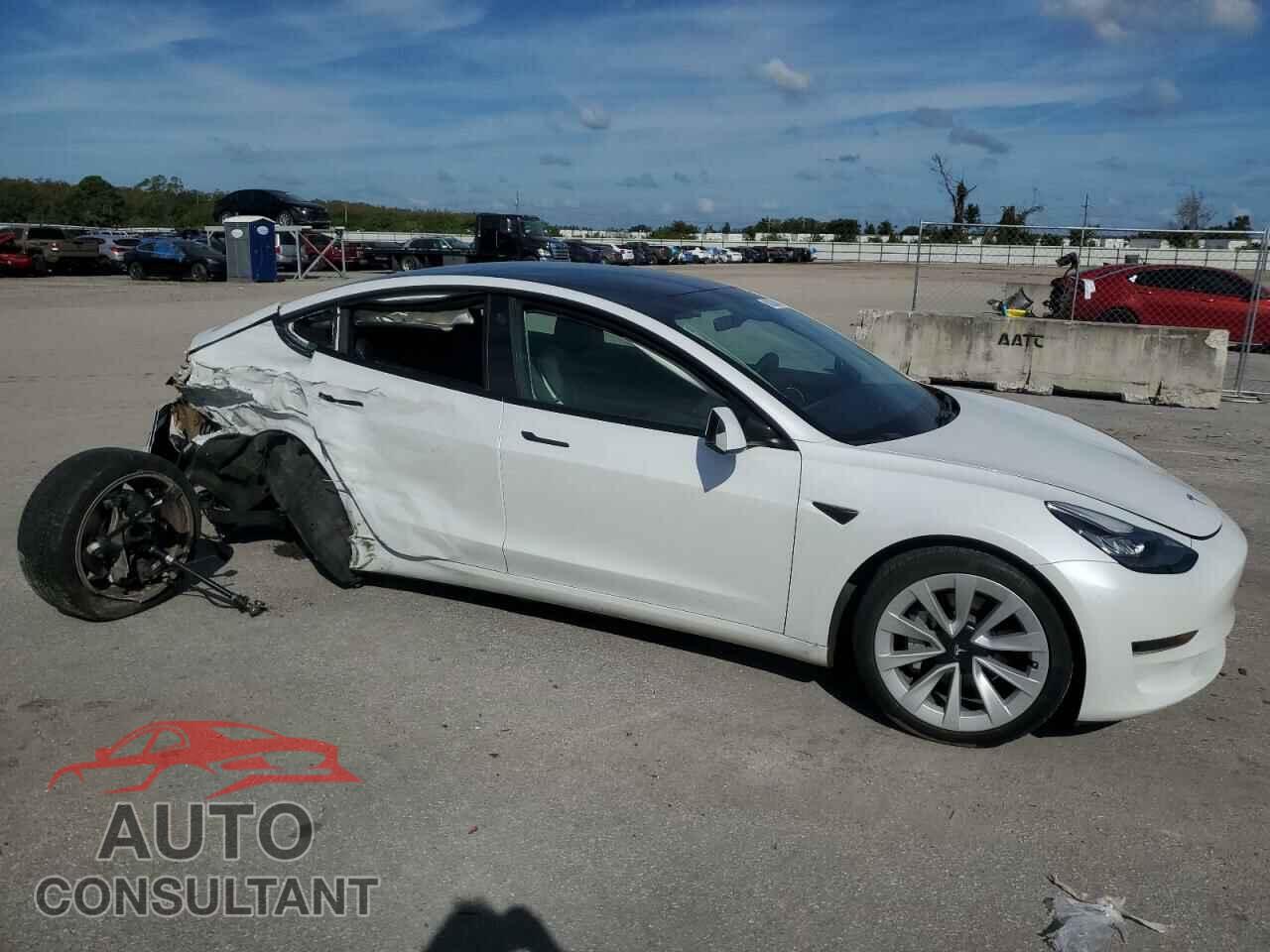 TESLA MODEL 3 2021 - 5YJ3E1EA4MF838500