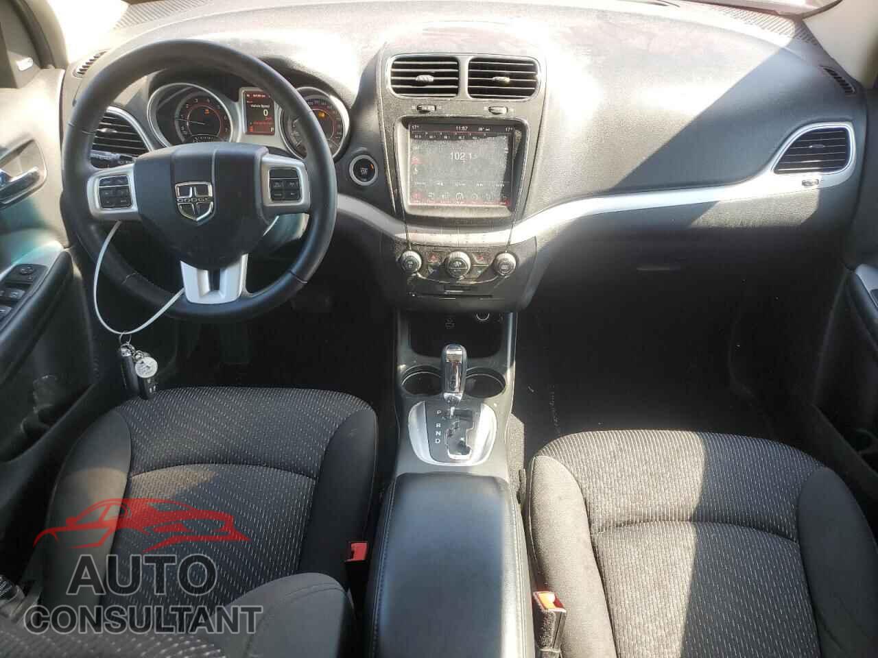 DODGE JOURNEY 2017 - 3C4PDCCGXHT586699