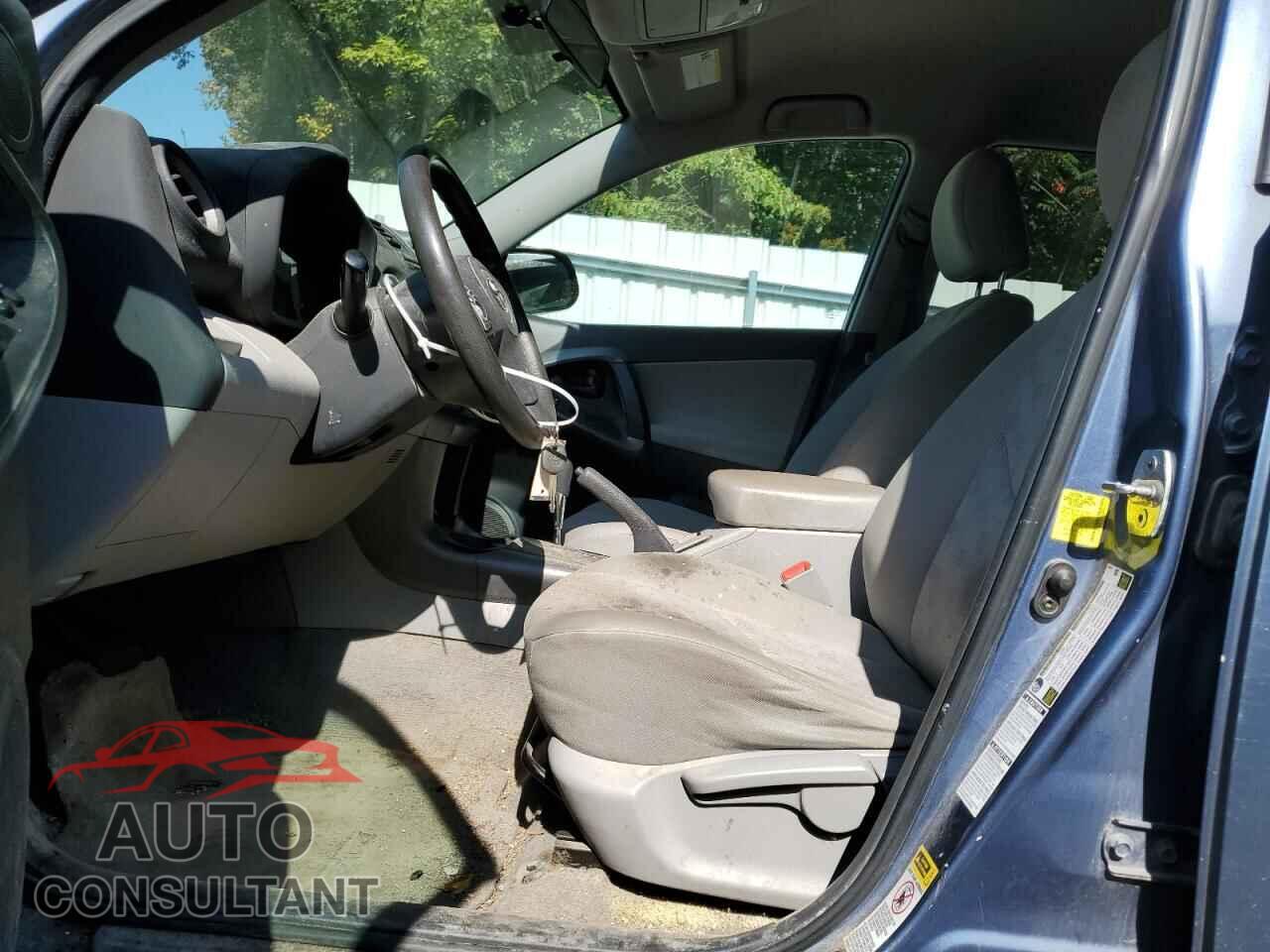 TOYOTA RAV4 2012 - 2T3BF4DV2CW222611
