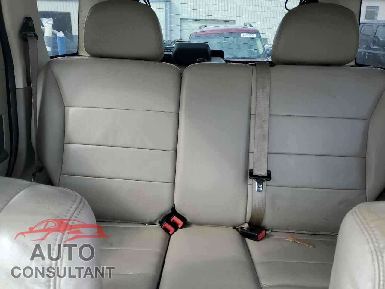 FORD ESCAPE 2010 - 1FMCU0D79AKC63565
