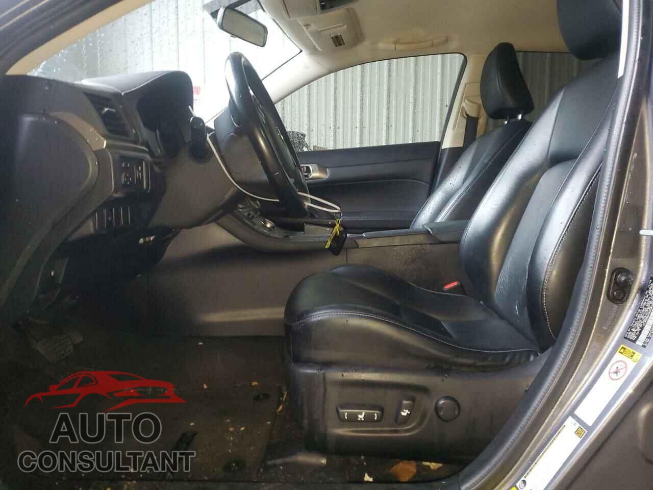 LEXUS CT 200 2016 - JTHKD5BH3G2265036