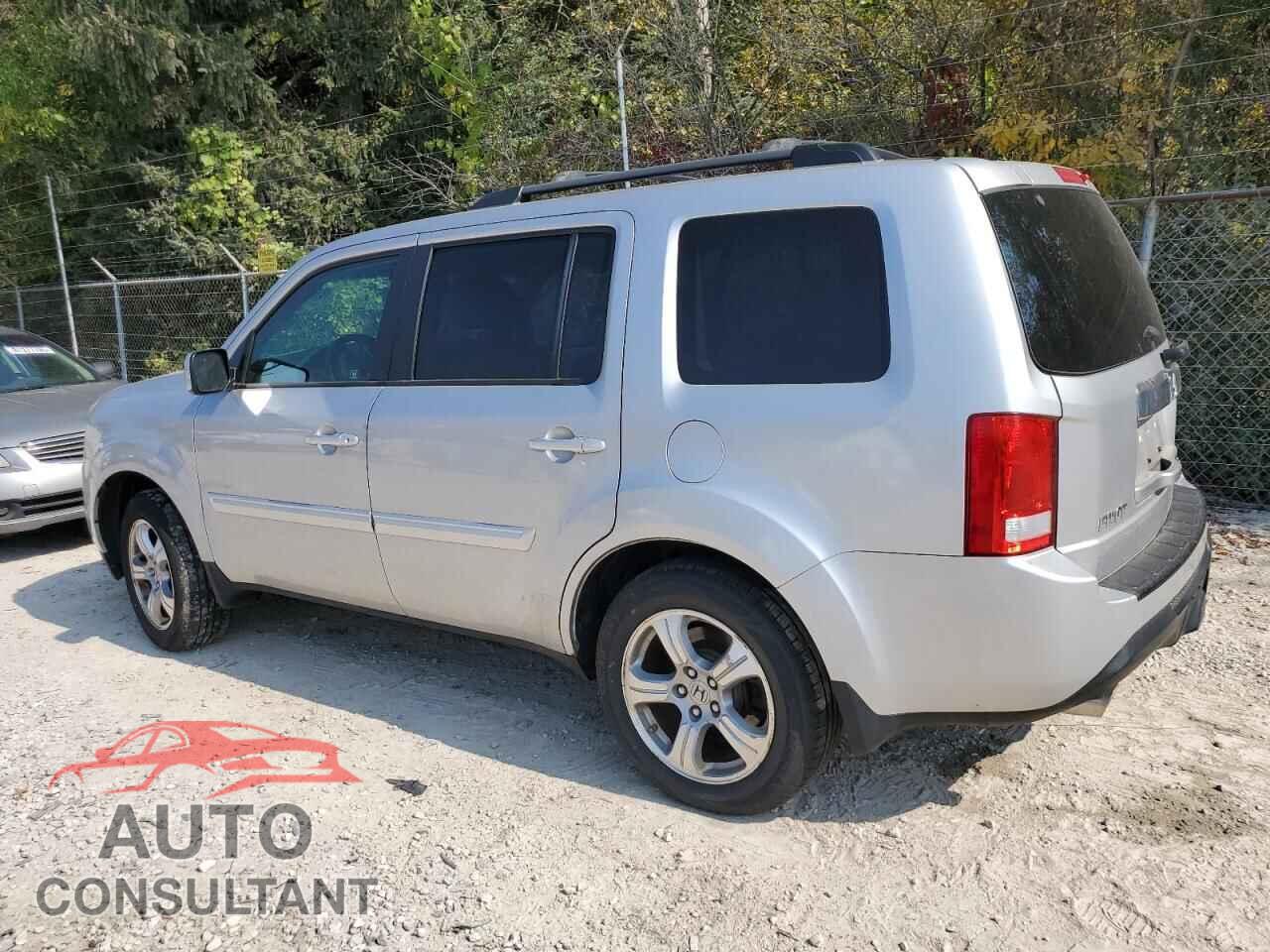 HONDA PILOT 2012 - 5FNYF3H56CB005423
