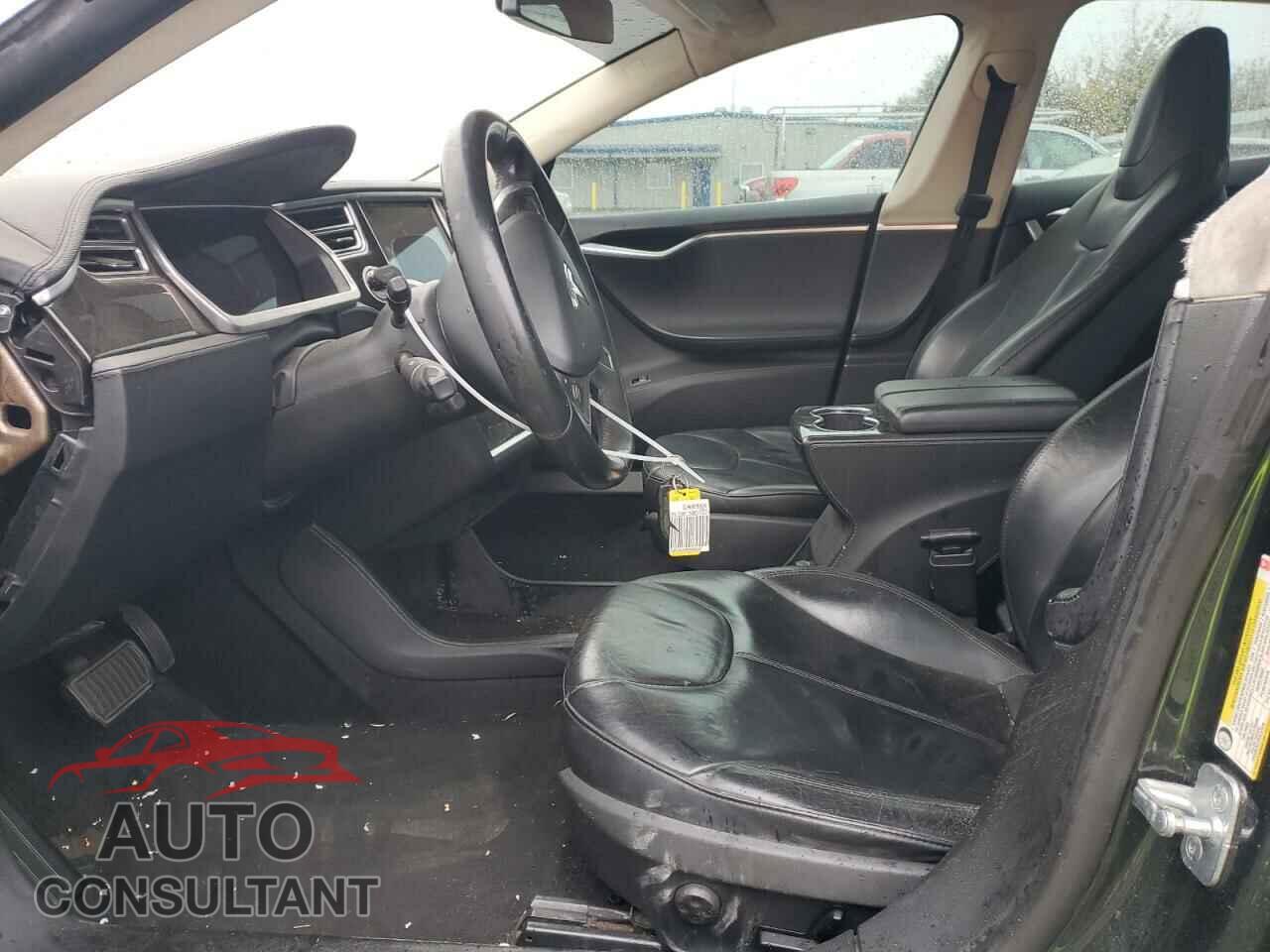 TESLA MODEL S 2013 - 5YJSA1CN0DFP27472