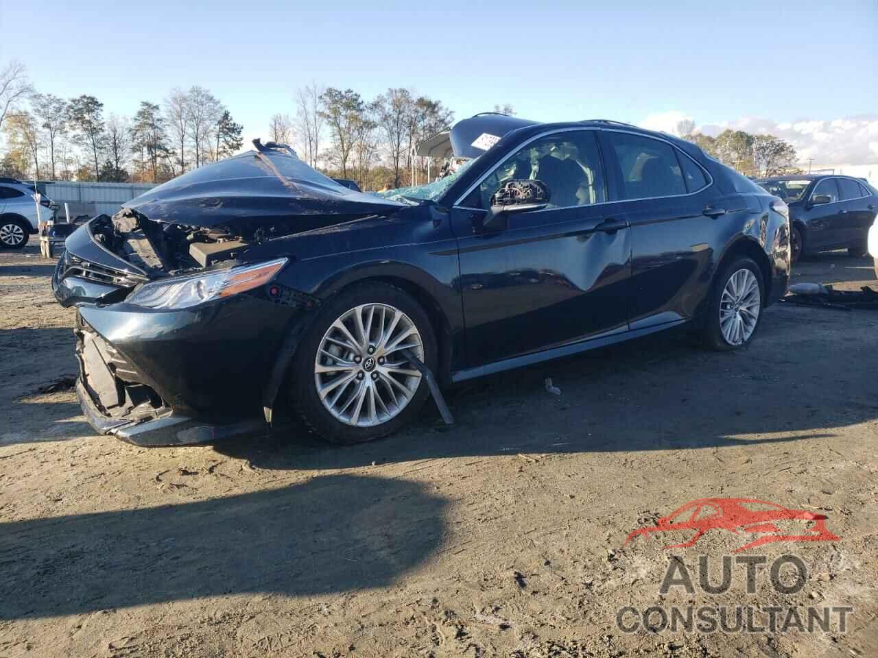 TOYOTA CAMRY 2019 - 4T1B11HK1KU694612