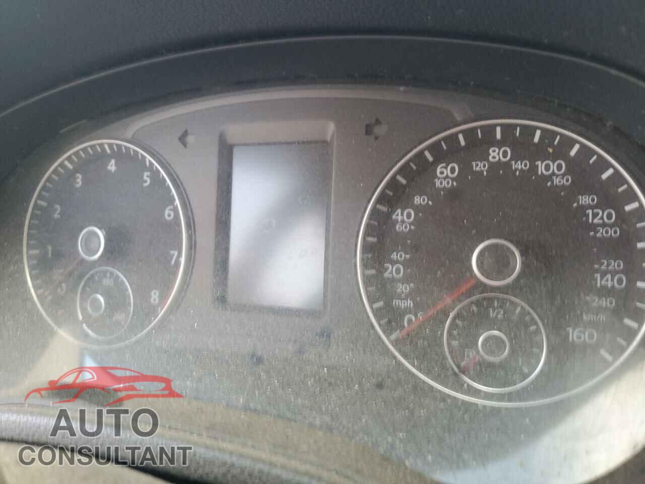 VOLKSWAGEN PASSAT 2013 - 1VWAP7A38DC102486