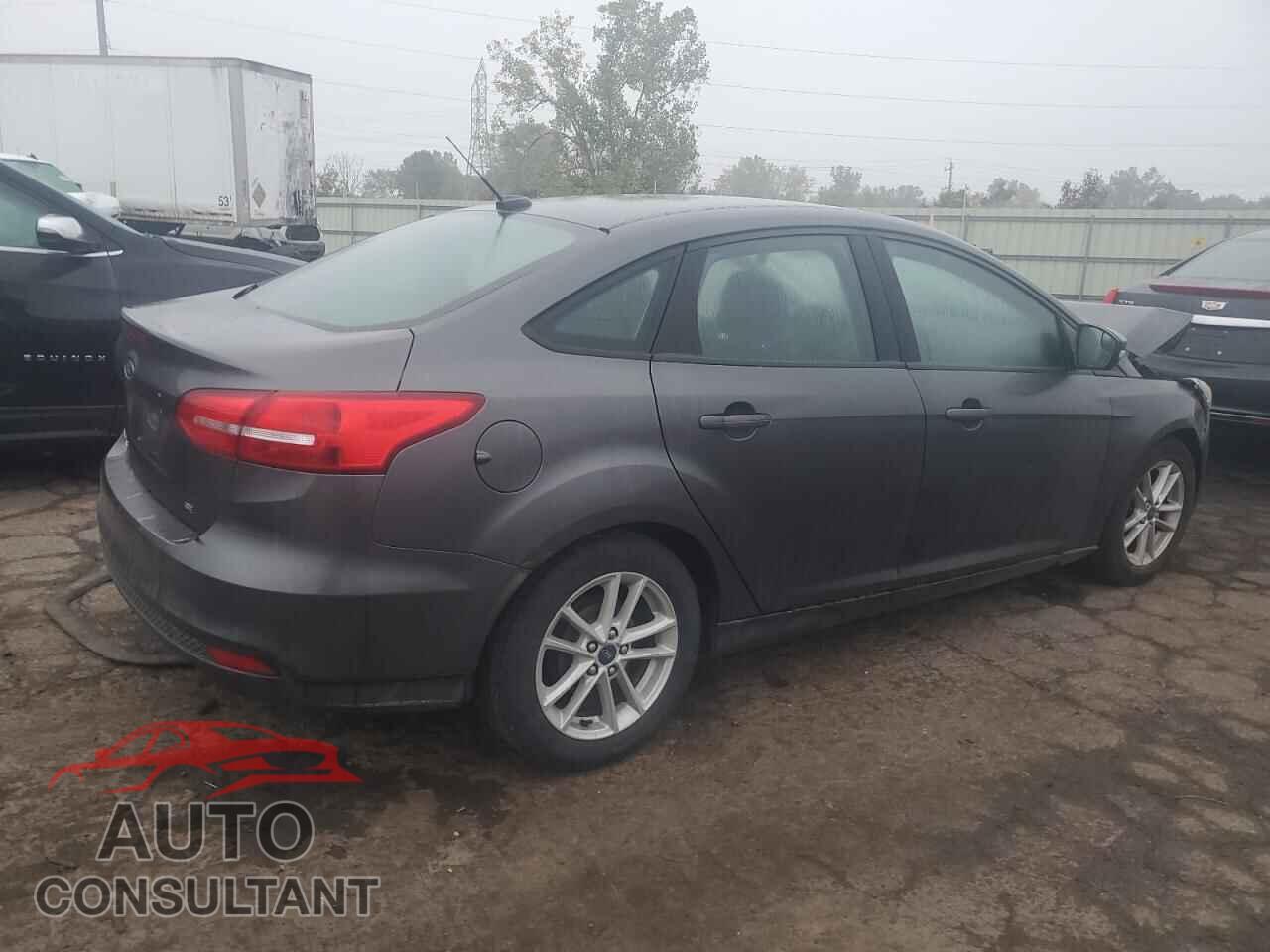 FORD FOCUS 2017 - 1FADP3F26HL340695