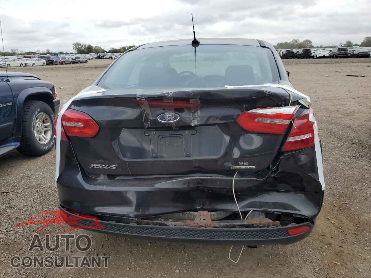 FORD FOCUS 2015 - 1FADP3F23FL378785