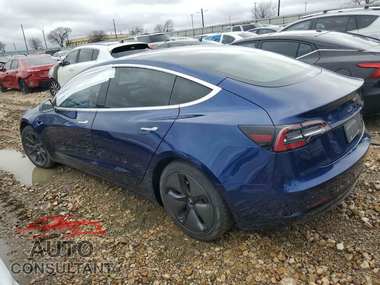 TESLA MODEL 3 2019 - 5YJ3E1EB8KF210848