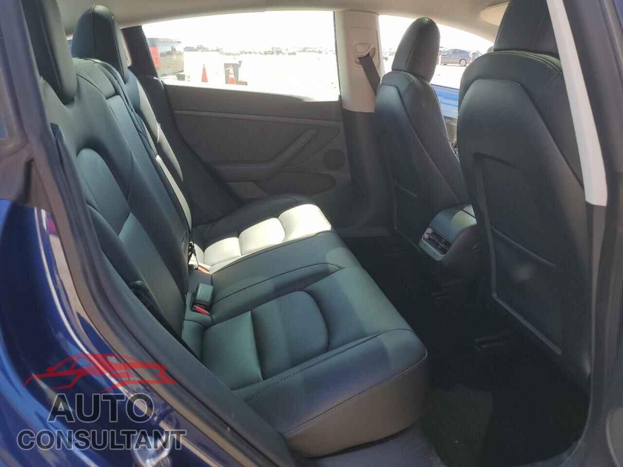 TESLA MODEL 3 2023 - 5YJ3E1EA1PF476517