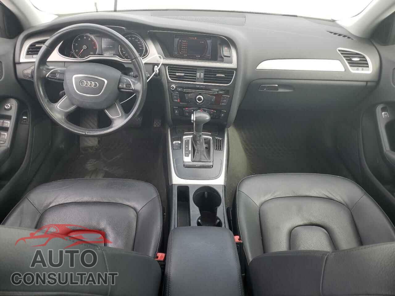 AUDI A4 2013 - WAUBFAFL9DN047385