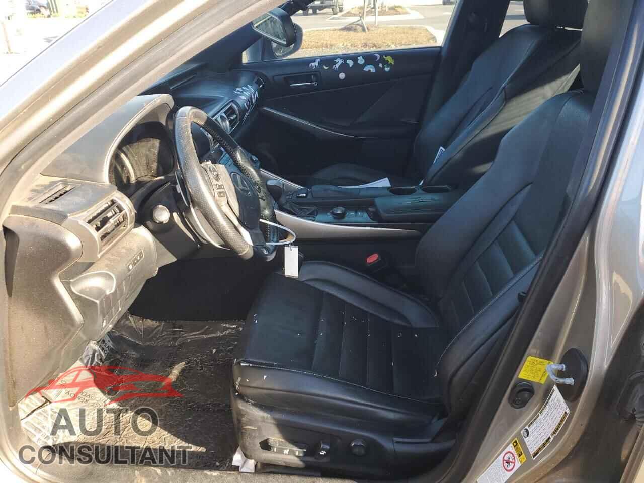 LEXUS IS 2015 - JTHBF1D23F5045243