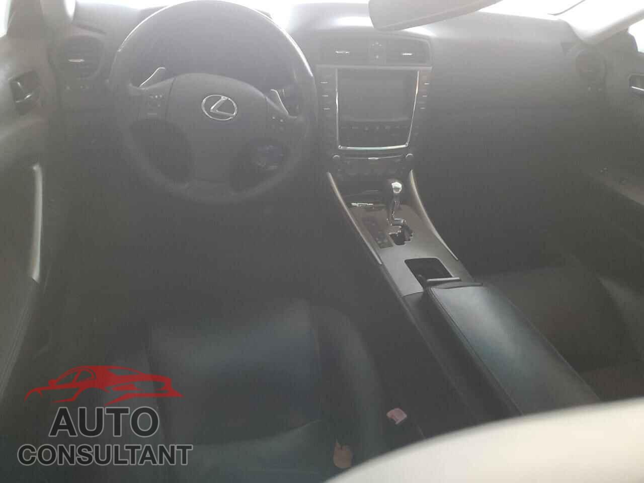 LEXUS IS 2010 - JTHCF5C29A5038867
