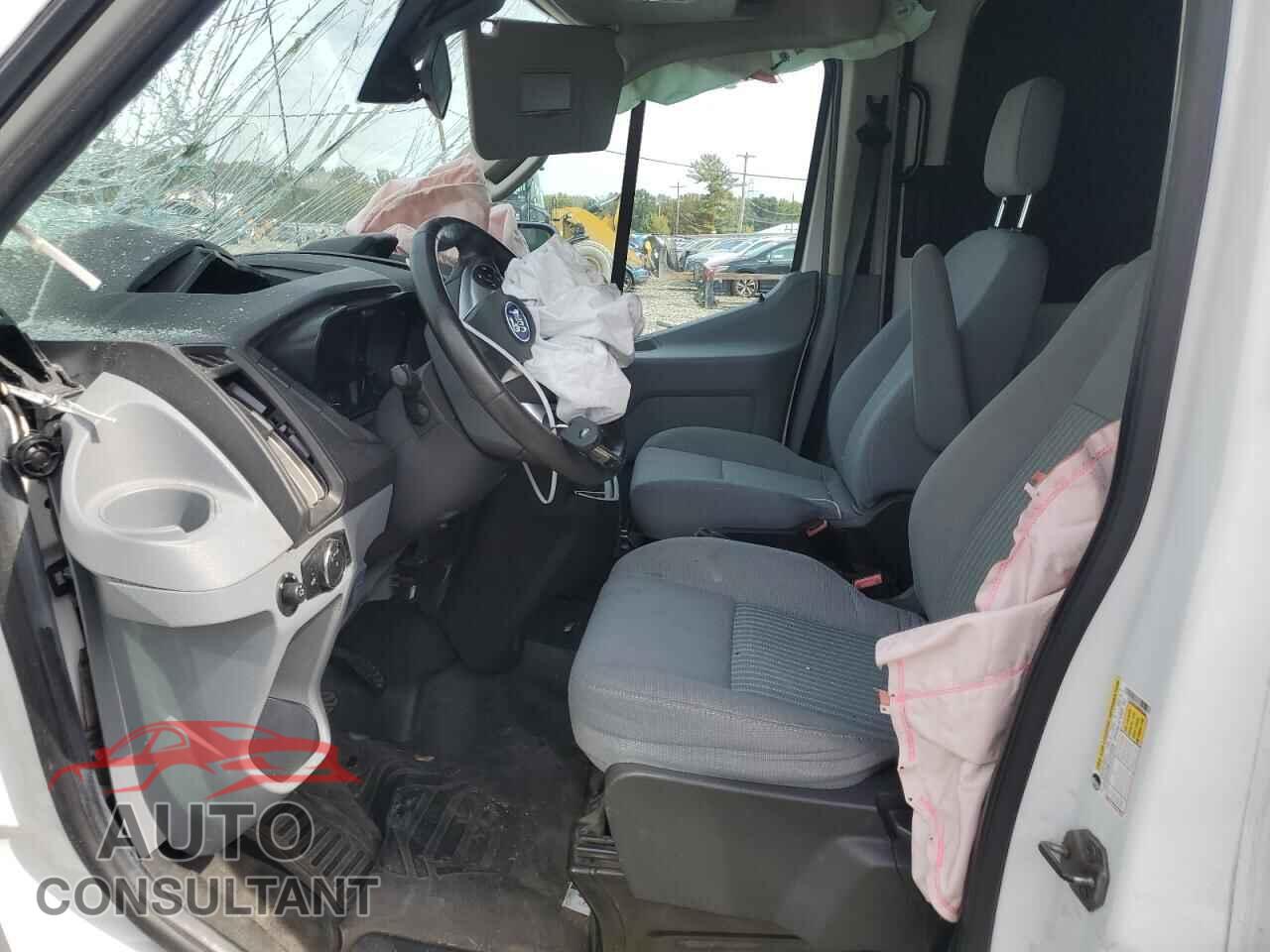 FORD TRANSIT 2016 - 1FTYR2XG2GKB46163