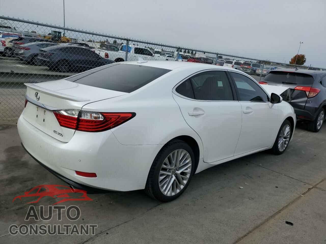 LEXUS ES350 2014 - JTHBK1GG0E2103277