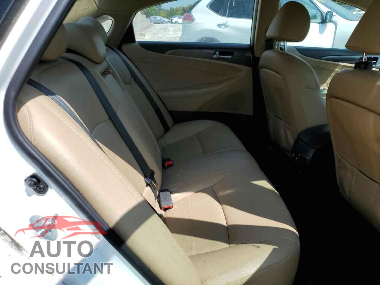 HYUNDAI SONATA 2013 - KMHEC4A40DA100407