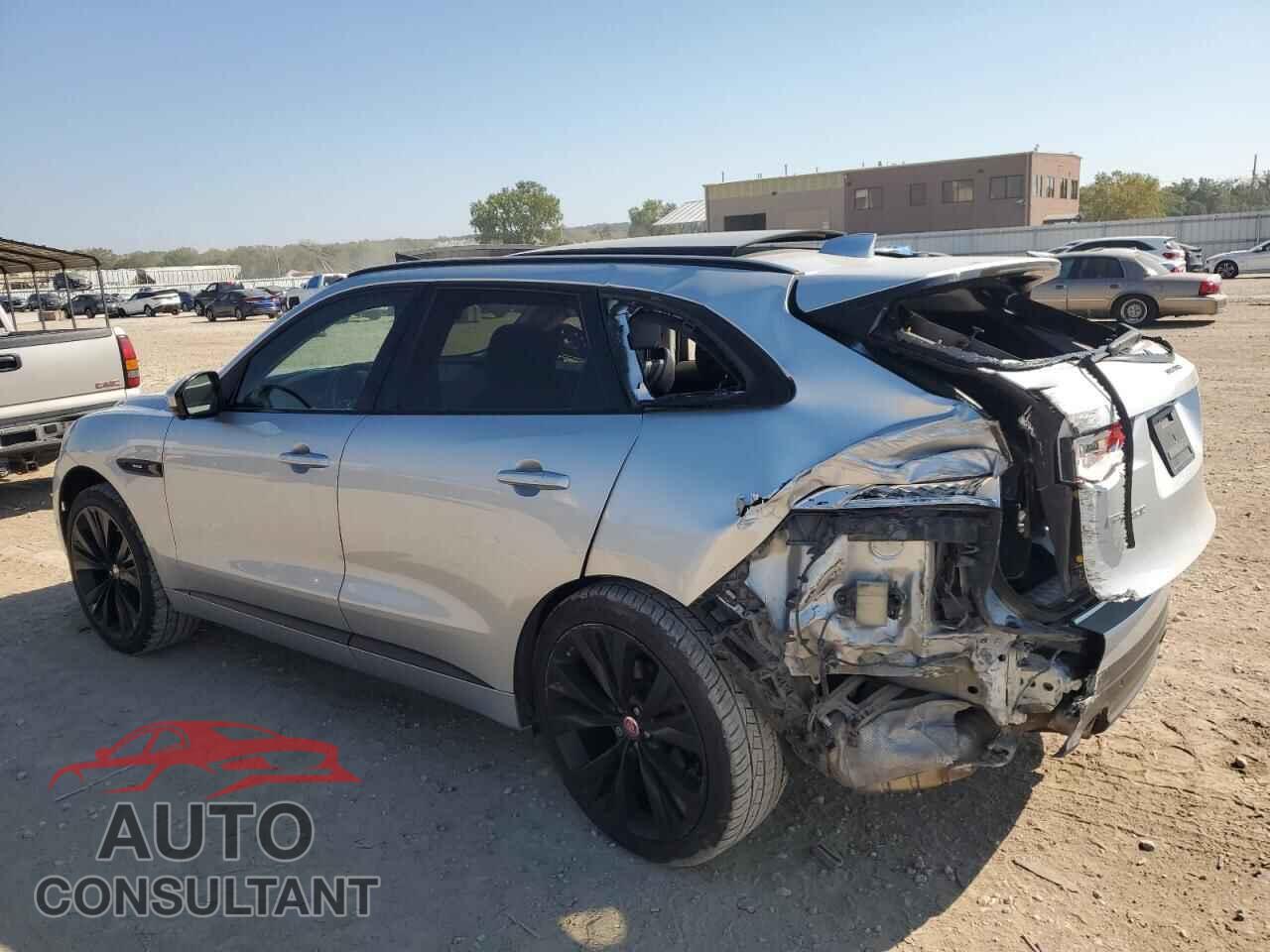 JAGUAR F-PACE 2017 - SADCL2BV8HA898625