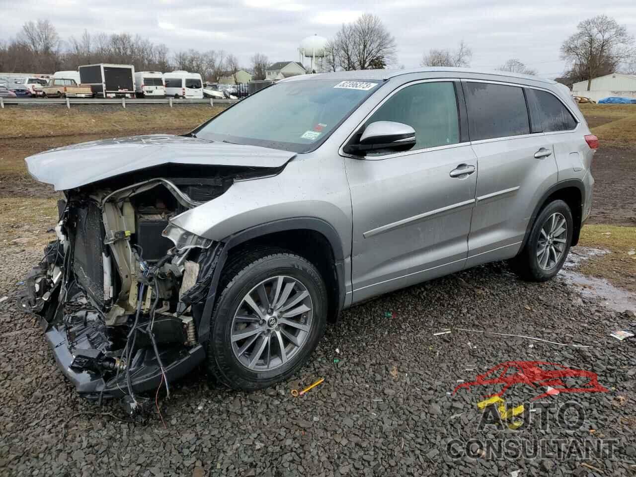 TOYOTA HIGHLANDER 2017 - 5TDJZRFH2HS403093