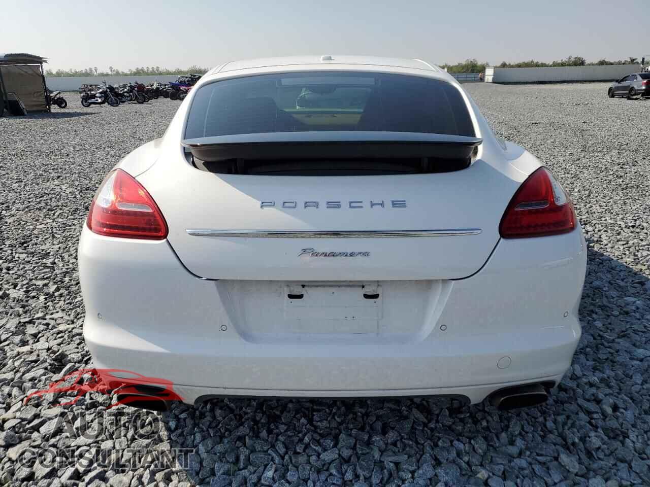 PORSCHE PANAMERA 2011 - WP0AA2A73BL020592