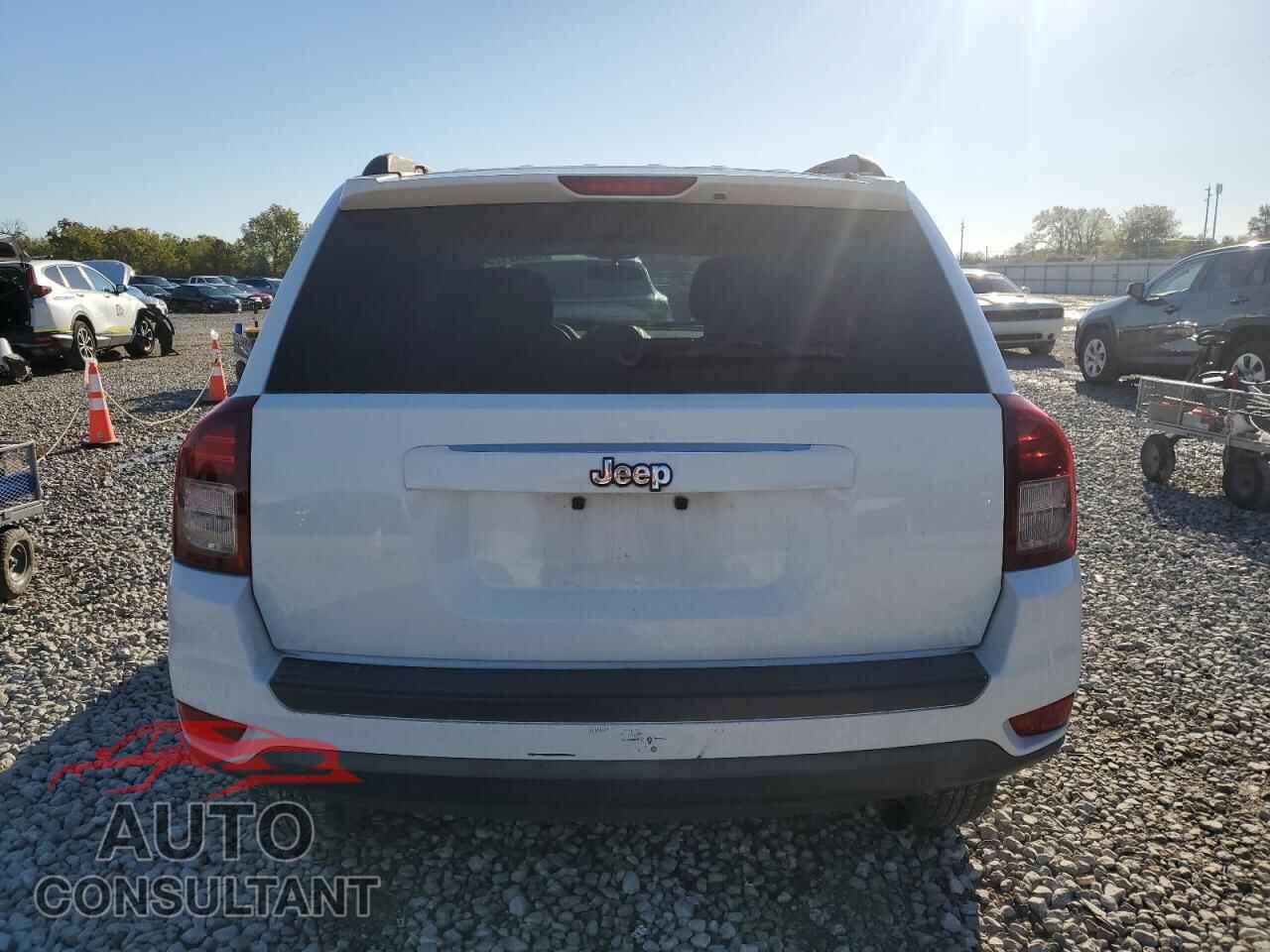 JEEP COMPASS 2015 - 1C4NJCBA1FD124533