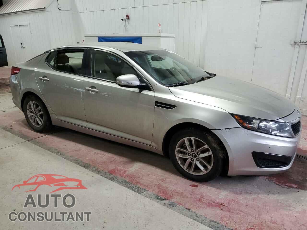 KIA OPTIMA 2011 - KNAGM4A75B5128047