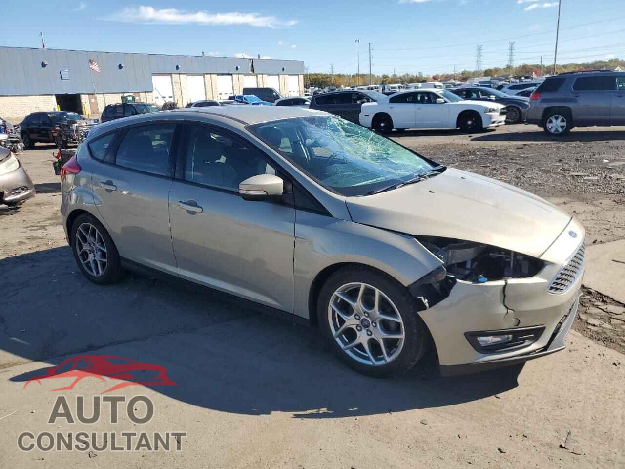 FORD FOCUS 2015 - 1FADP3K26FL254533
