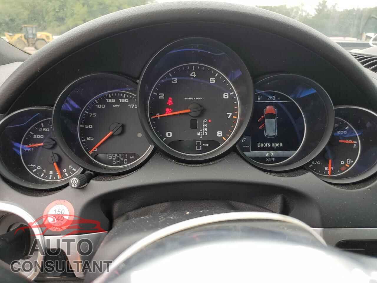 PORSCHE CAYENNE 2016 - WP1AA2A21GKA15505