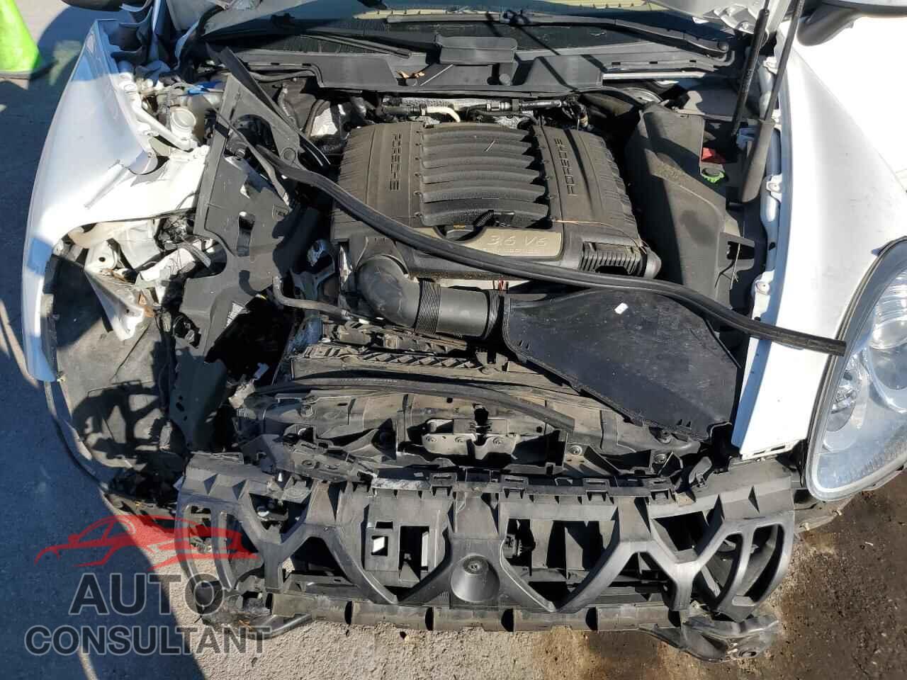 PORSCHE CAYENNE 2012 - WP1AA2A20CLA07674