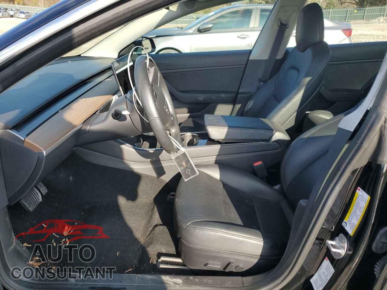 TESLA MODEL 3 2018 - 5YJ3E1EB5JF182294