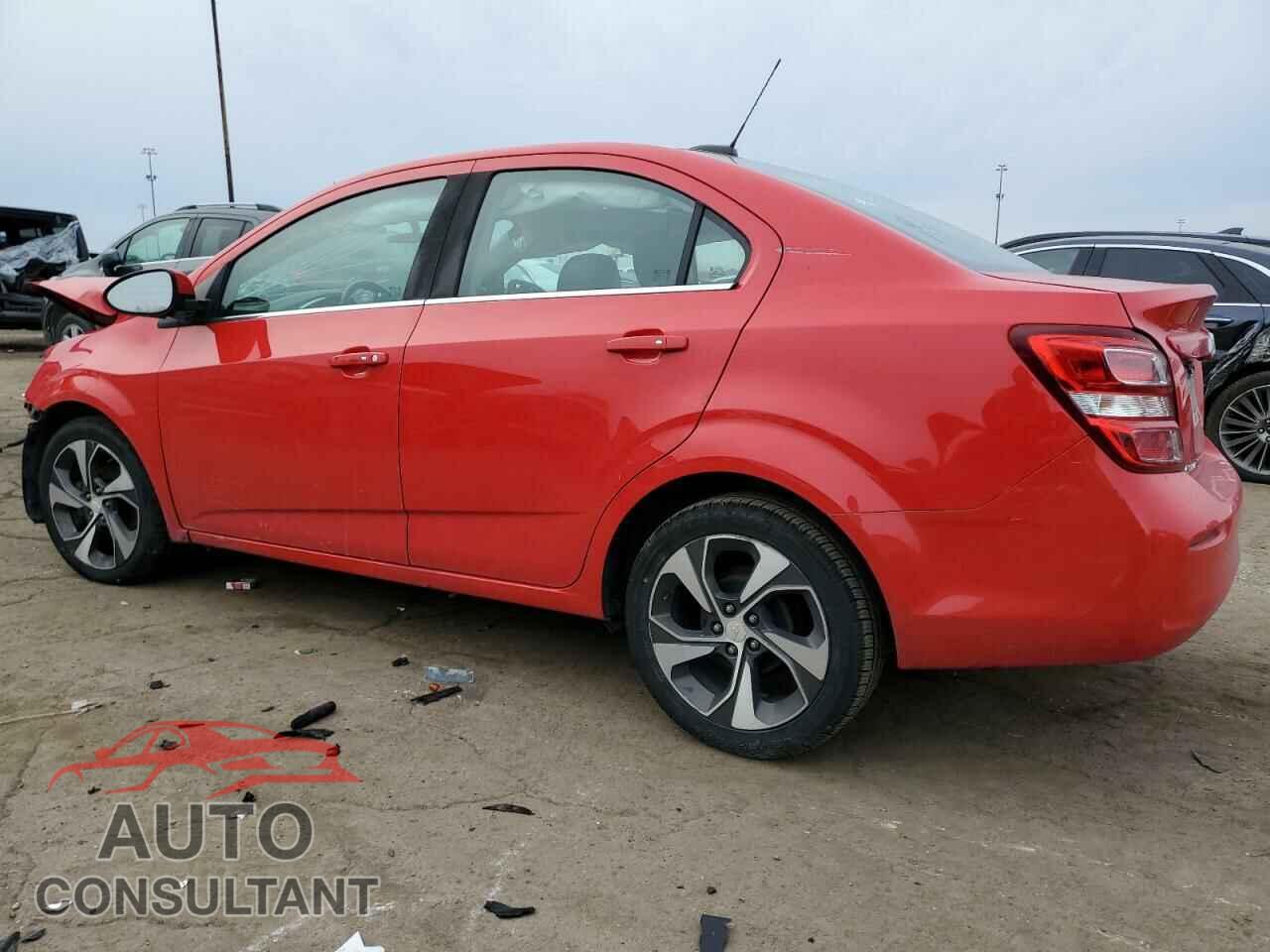 CHEVROLET SONIC 2017 - 1G1JF5SB6H4114208