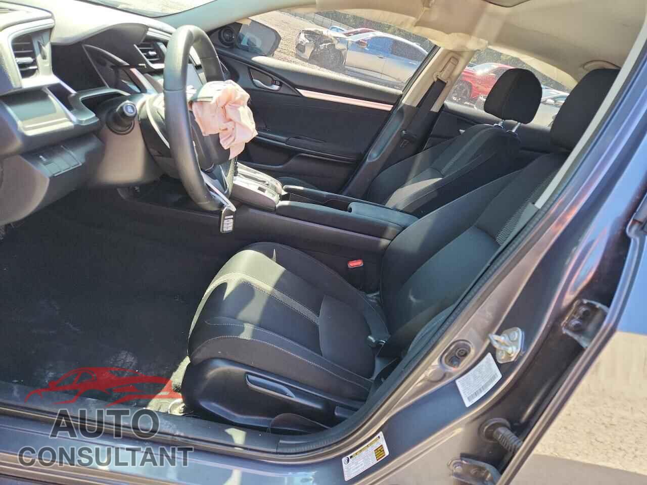 HONDA CIVIC 2018 - 2HGFC2F79JH540253