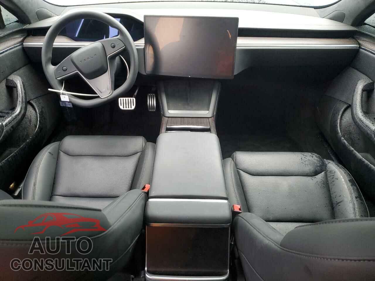 TESLA MODEL S 2023 - 5YJSA1E59PF527952