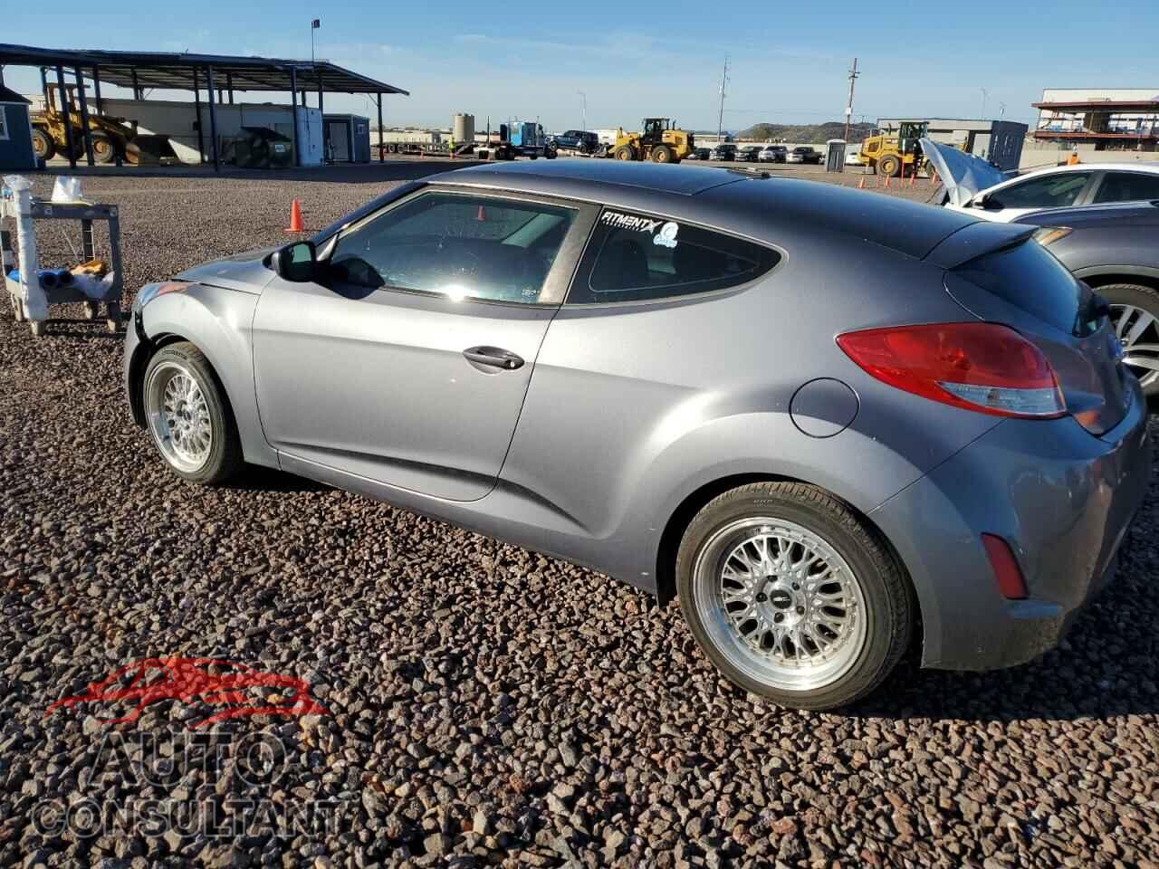 HYUNDAI VELOSTER 2016 - KMHTC6AD5GU299539