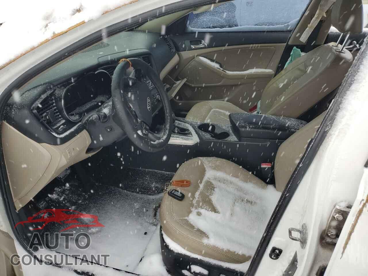 KIA OPTIMA 2011 - KNAGN4A75B5146089