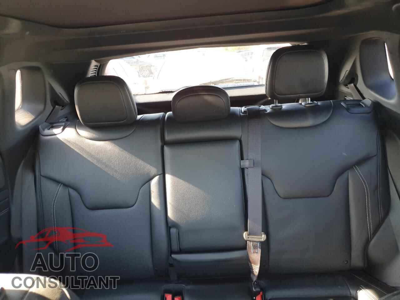 JEEP COMPASS 2022 - 3C4NJDCB2NT185041