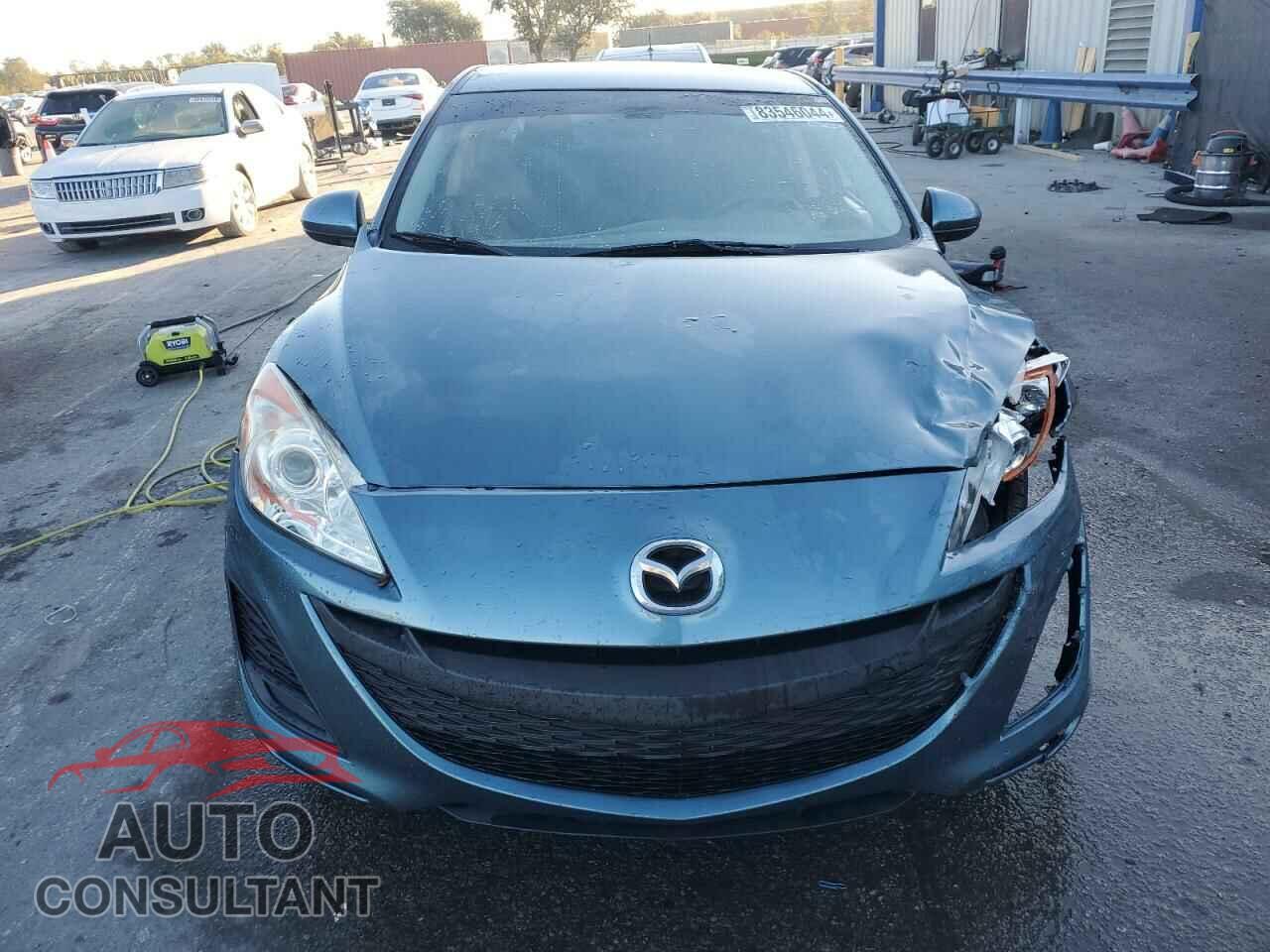 MAZDA 3 2011 - JM1BL1VF0B1418915