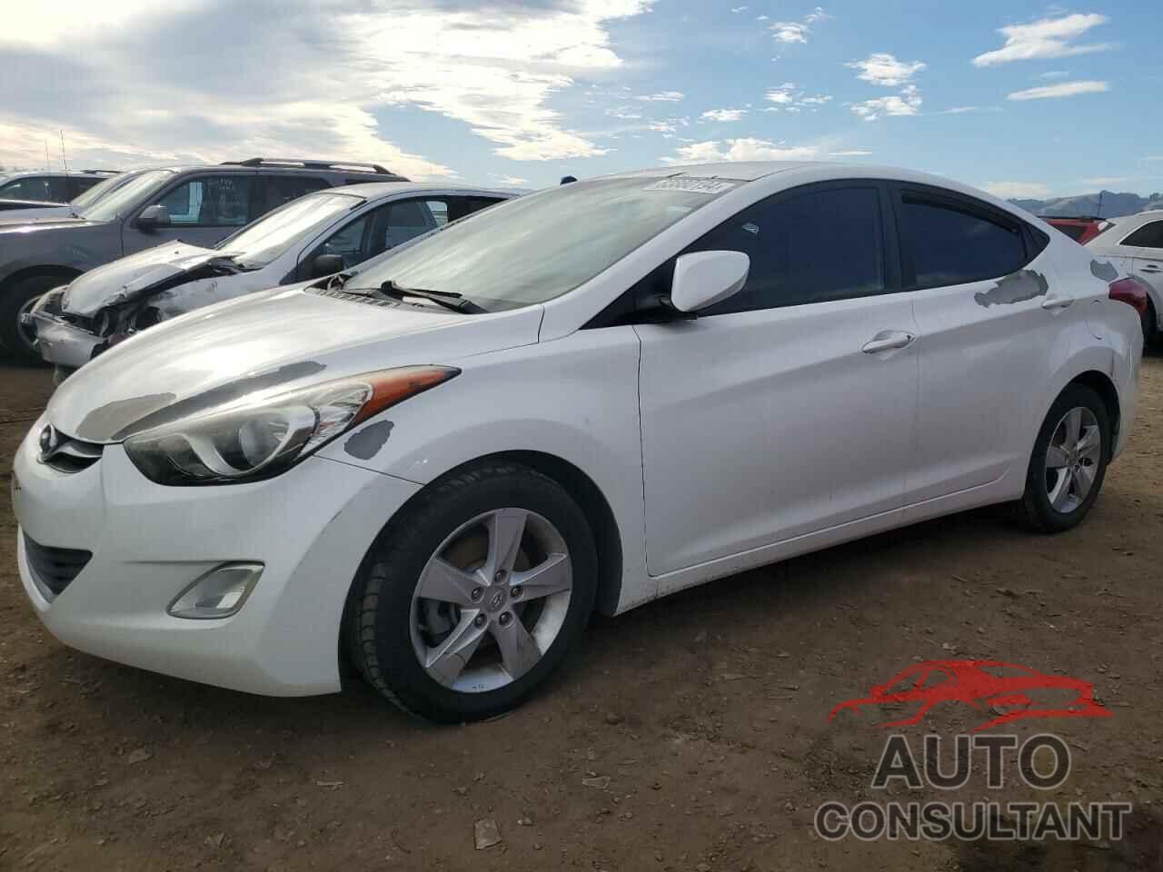 HYUNDAI ELANTRA 2013 - 5NPDH4AE6DH307385